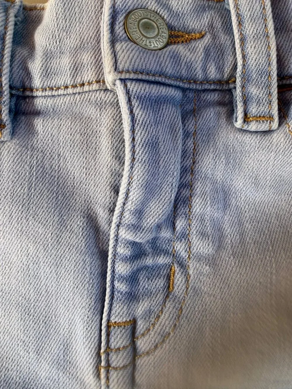 Kids Thereabouts Light Wash Denim Shorts Sz 6 Distressed Style